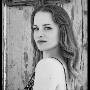 Meet your Posher, Phoebe